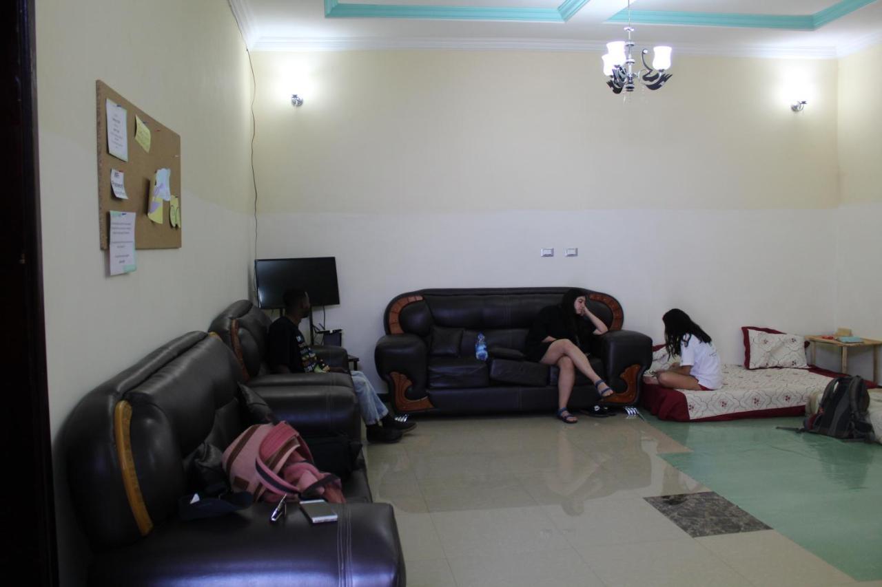 Хостел Bahir Dar Backpackers Экстерьер фото